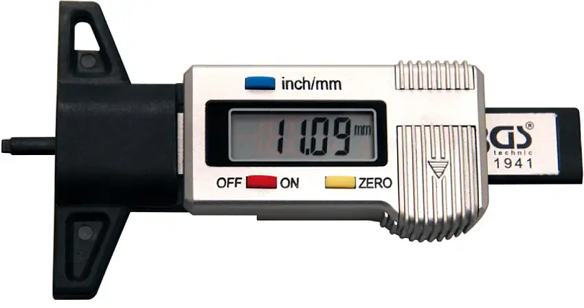BGS TECHNIC JAUGE NUMéRIQUE DE PROFONDEUR DE BANDE DE ROULEMENT 0-28 MM AVEC éCRAN LCD