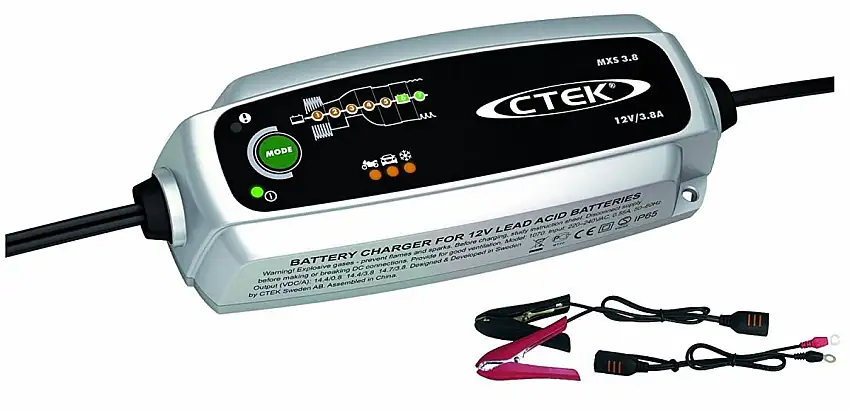 CHARGEUR DE BATTERIE CTEK MXS 3.8 POUR BATTERIES 12V JUSQU'à 85AH