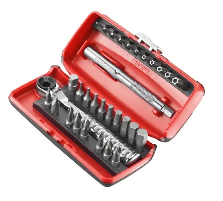 SET FACOM 31 PIèCES AVEC CLIQUET ULTRACOMPACT R.PEJ31