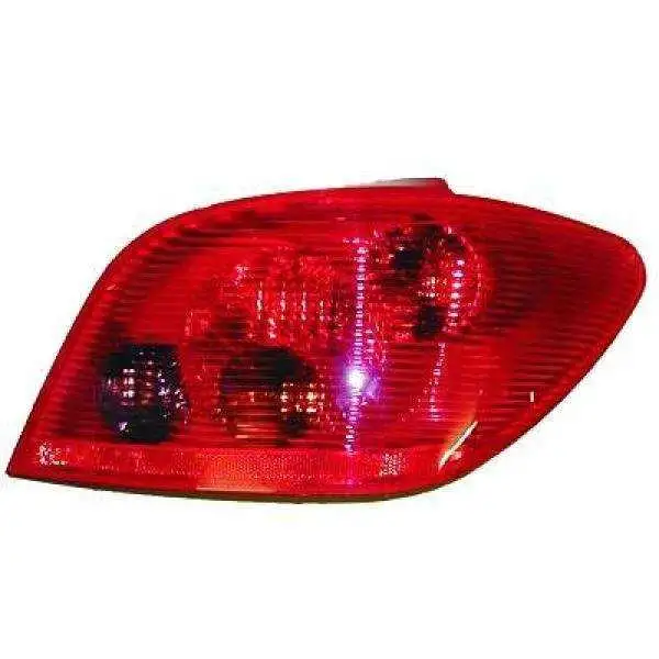 FEU ARRIERE DROIT. PEUG. 307. 01 05        NUR LIMOUSINE