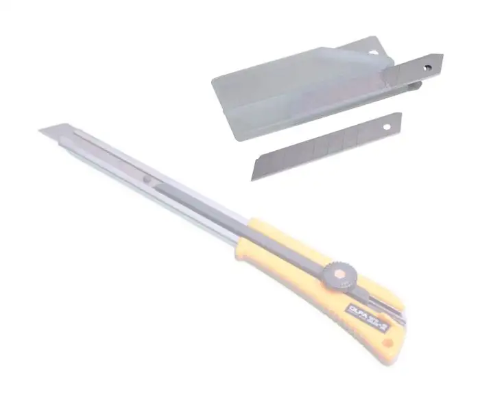 Boite de 10 lames 18mm cassables
