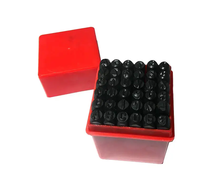 XPTOOLS LETTRES ET CHIFFRES à FRAPPER 4MM 36 PIèCES